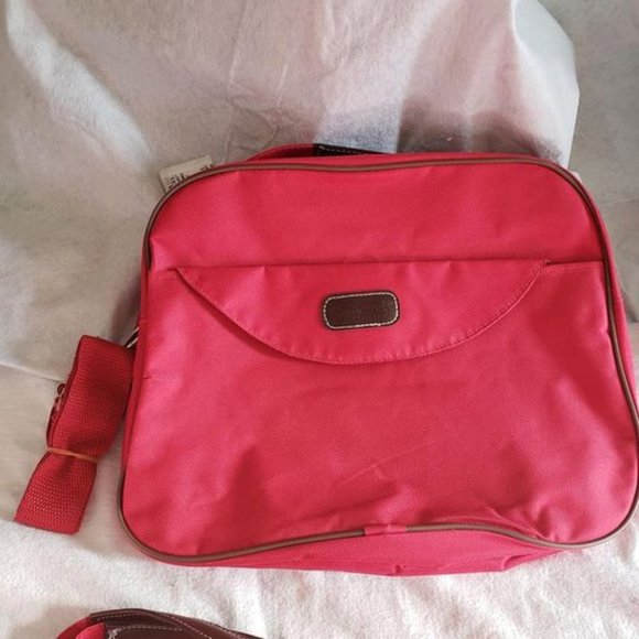 3 Piece NEW Catherine Kelly Red Collection Set of Travel Bags - Picture 2 of 5